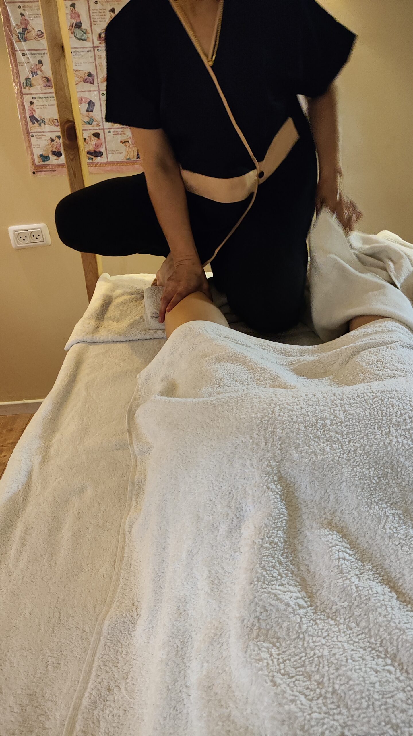 עיסוי תאילנדי מסורתי במרכז הארץ